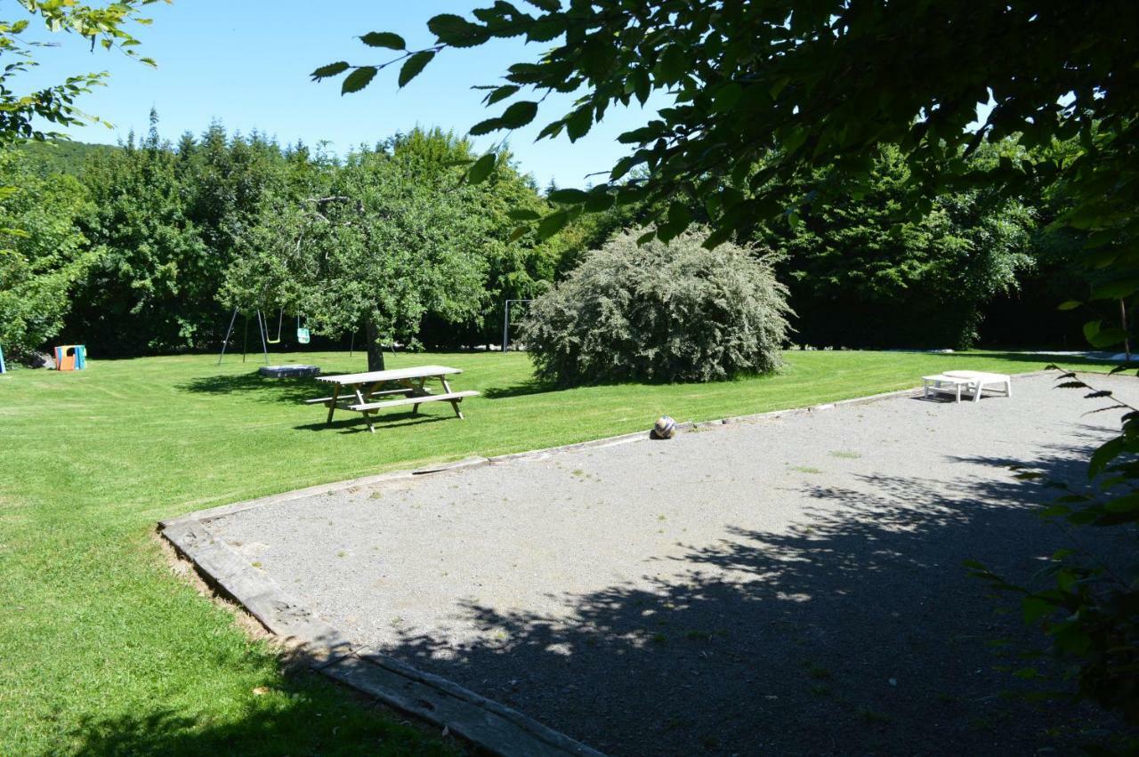 Gite De La Cour Campandre-Valcongrain Bagian luar foto