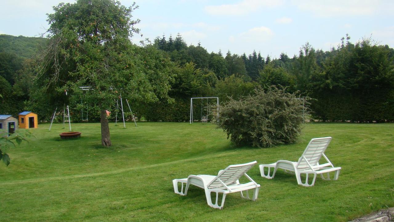Gite De La Cour Campandre-Valcongrain Bagian luar foto